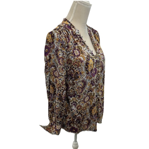 Soft Surroundings Lightweight Top Women Sz Small  French Cuff Covered Button - Picture 2 of 9